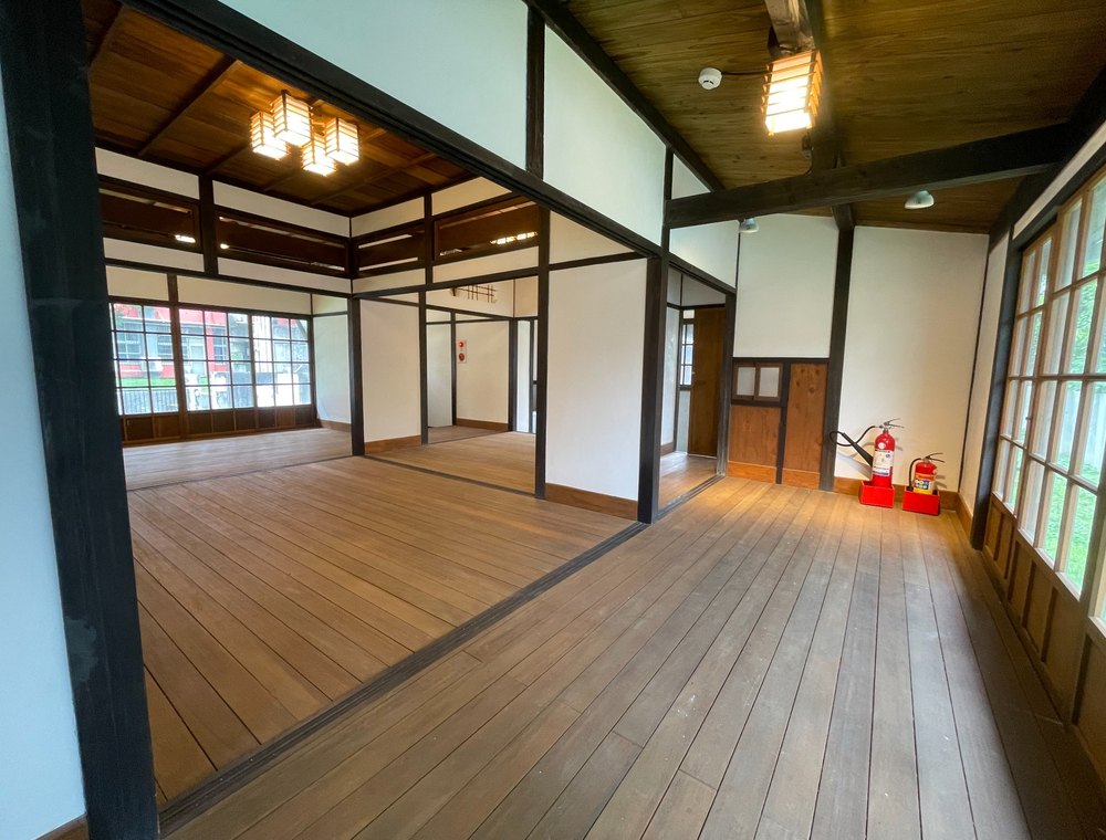 潭子日式舍所木構室內空間